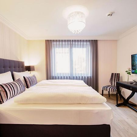 Hotel Residenz Am Rosengarten Бад Кисинген Екстериор снимка