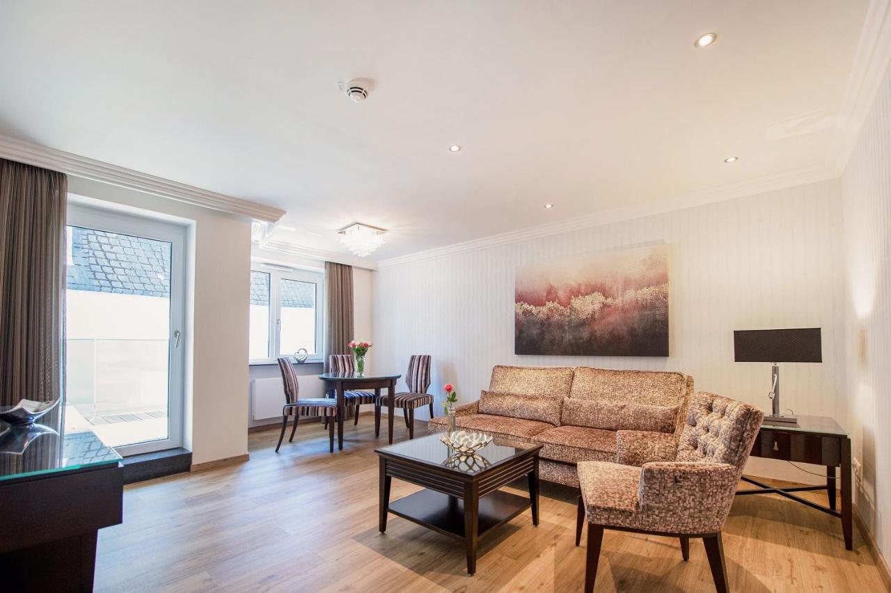 Hotel Residenz Am Rosengarten Бад Кисинген Екстериор снимка