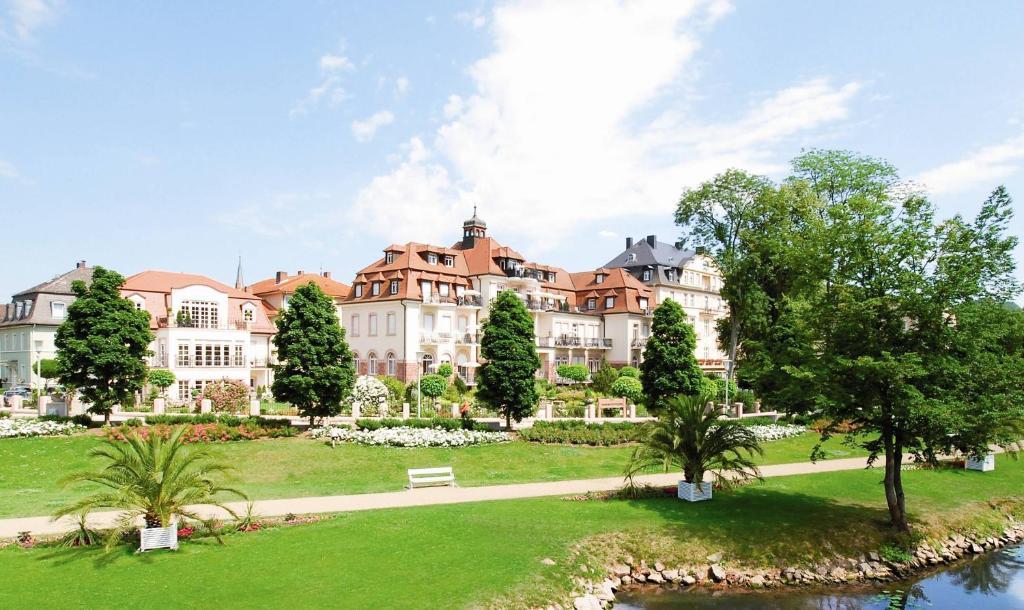 Hotel Residenz Am Rosengarten Бад Кисинген Екстериор снимка