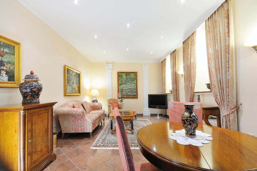 Hotel Residenz Am Rosengarten Бад Кисинген Екстериор снимка