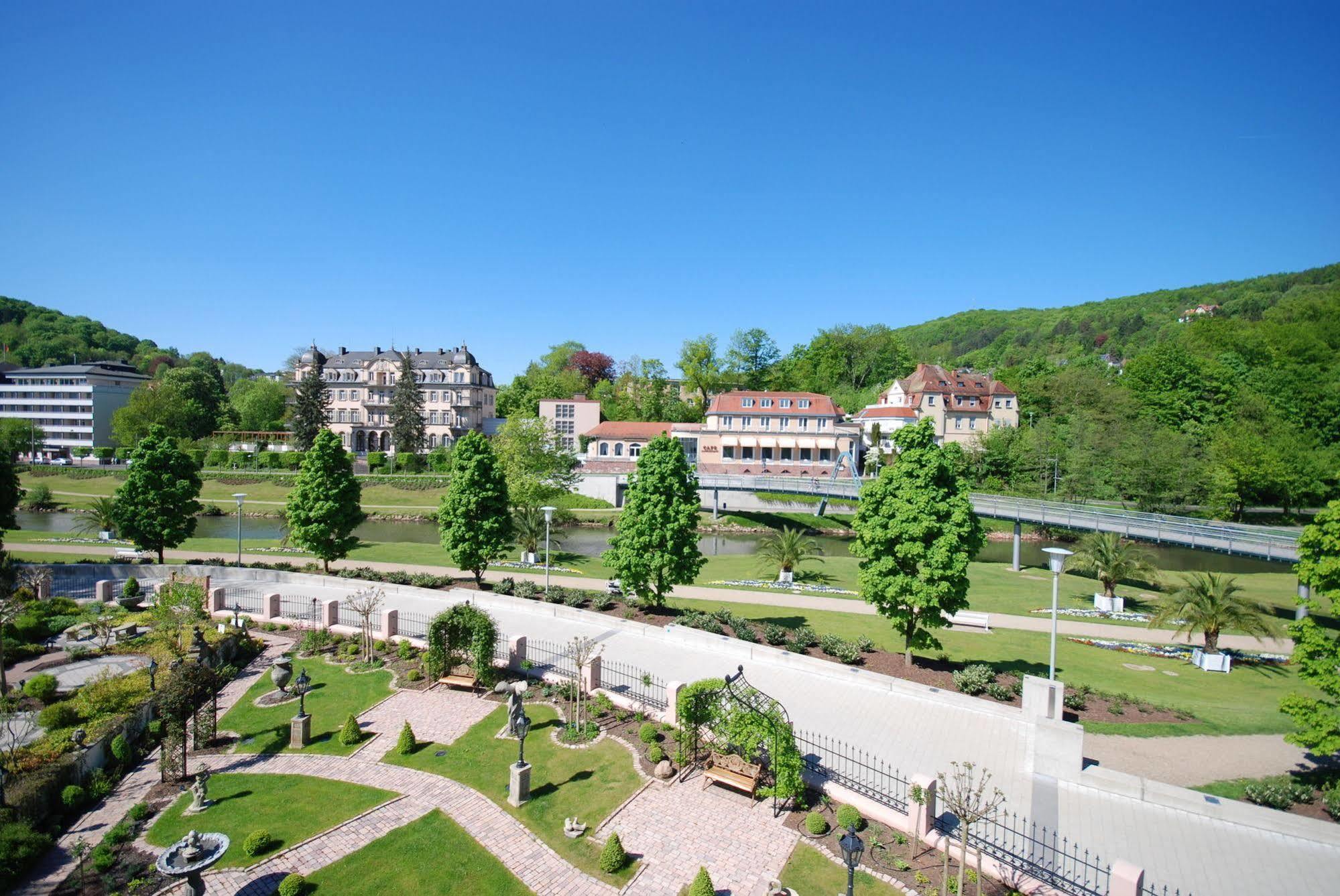 Hotel Residenz Am Rosengarten Бад Кисинген Екстериор снимка