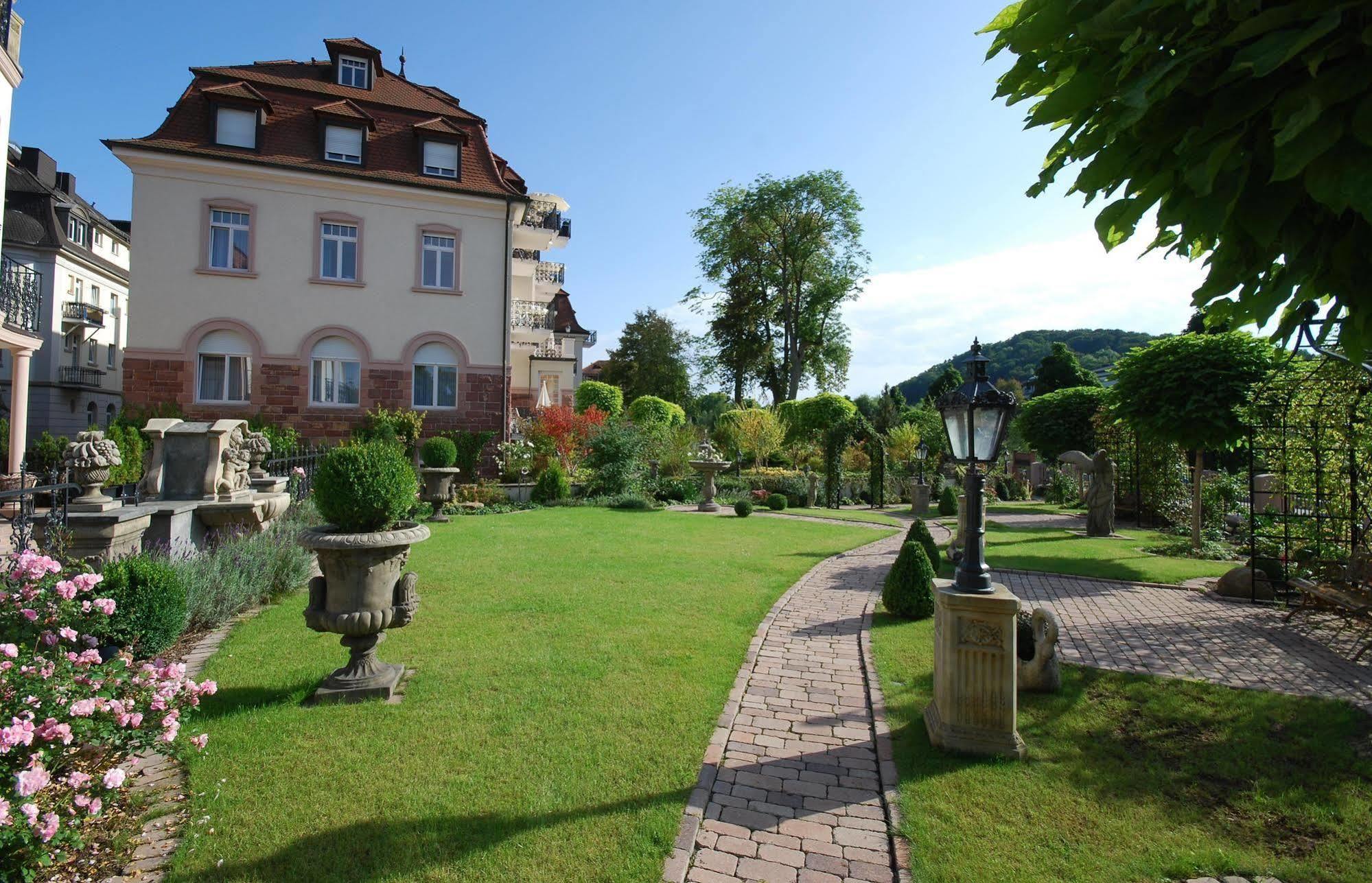 Hotel Residenz Am Rosengarten Бад Кисинген Екстериор снимка